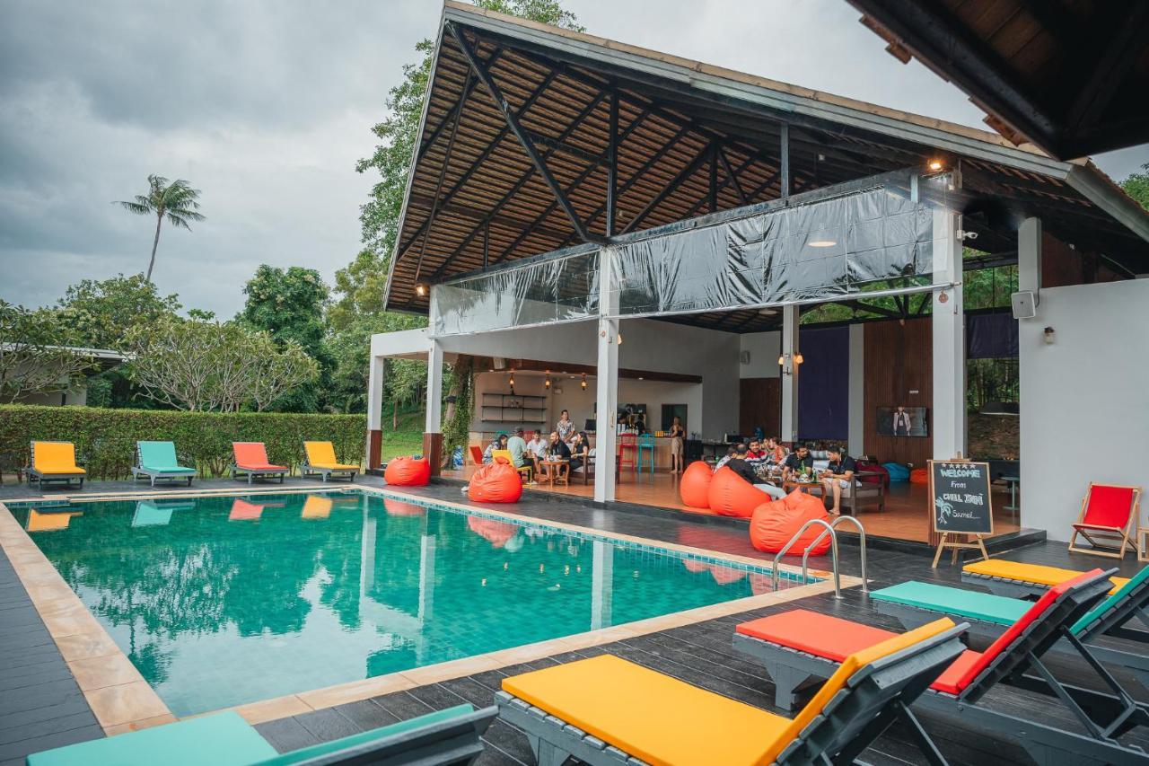 Chill Inn Samui Hostel And Restaurant Koh Samui Ngoại thất bức ảnh