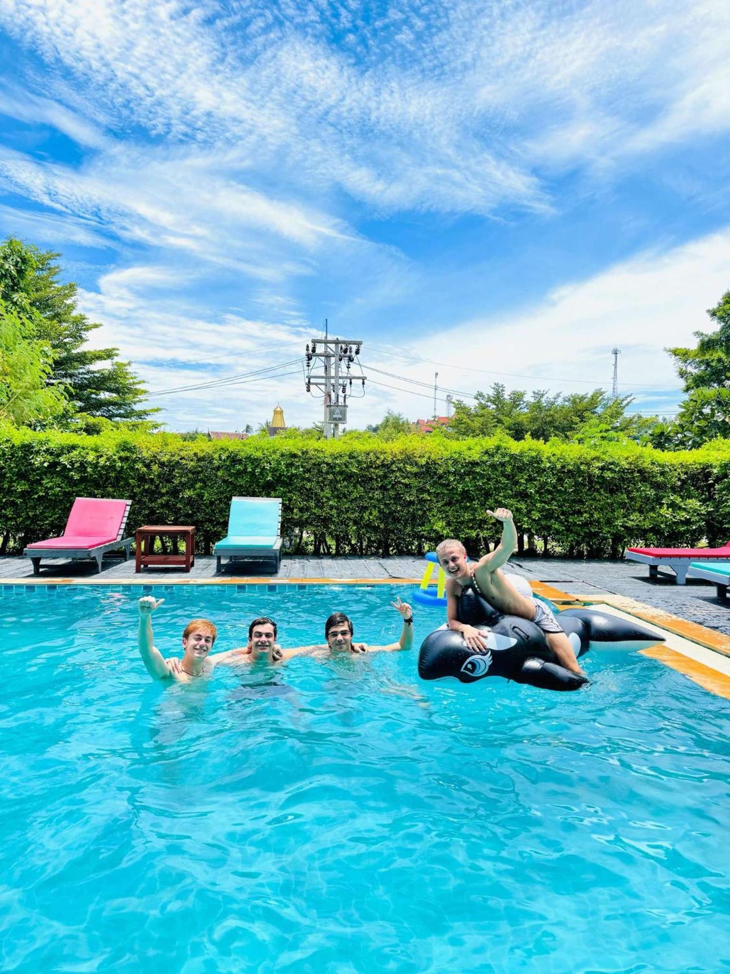 Chill Inn Samui Hostel And Restaurant Koh Samui Ngoại thất bức ảnh